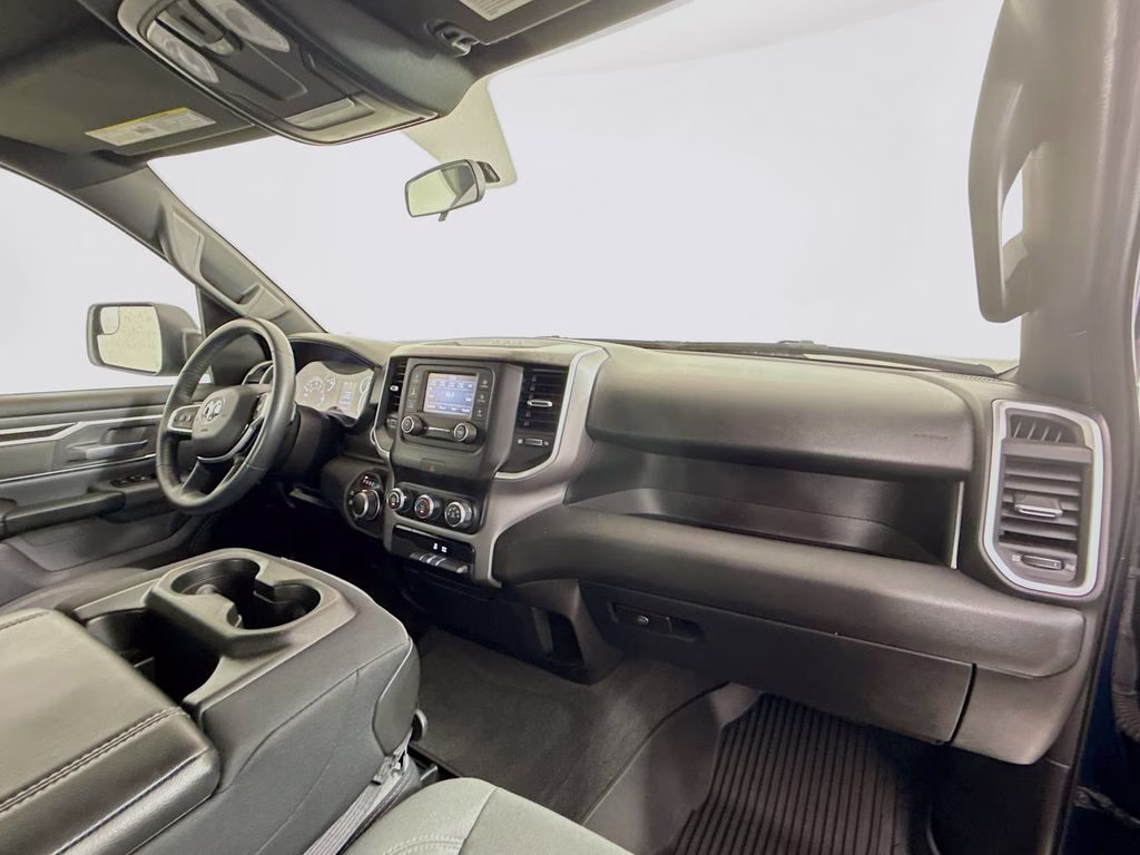 2022 Patriot Blue Pearlcoat Ram 1500 Big Horn/Lone Star 4X4 Truck