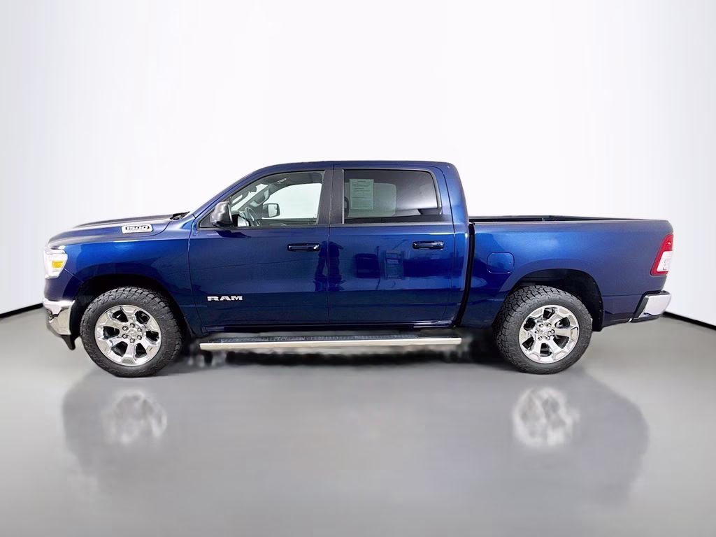 2022 Patriot Blue Pearlcoat Ram 1500 Big Horn/Lone Star 4X4 Truck
