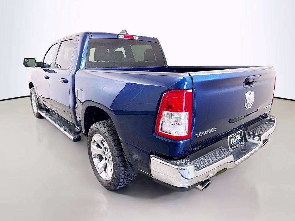 2022 Patriot Blue Pearlcoat Ram 1500 Big Horn/Lone Star 4X4 Truck