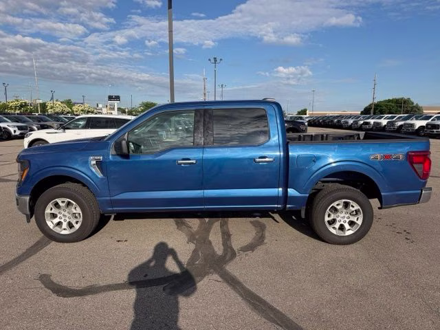 2025 Atlas Blue Metallic Ford F-150 XLT 4X4 Truck