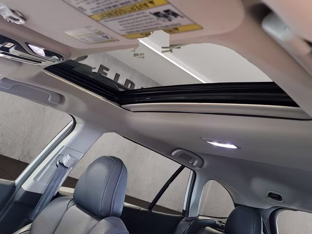 2024 Crystal White Pearl Subaru Outback Limited XT AWD SUV