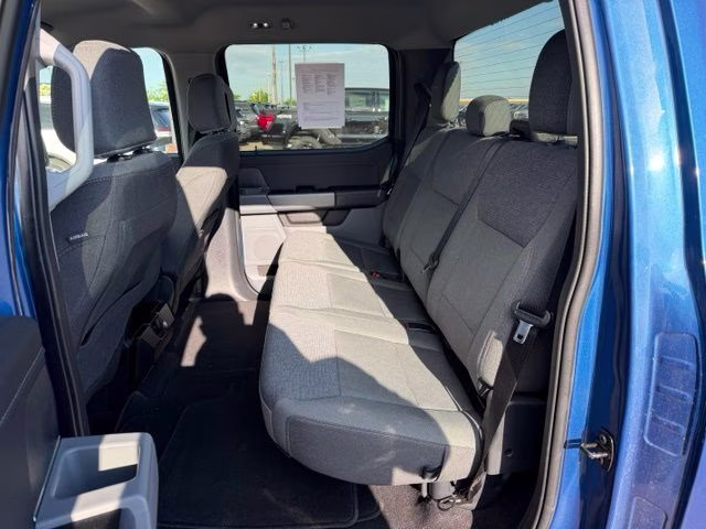 2025 Atlas Blue Metallic Ford F-150 XLT 4X4 Truck