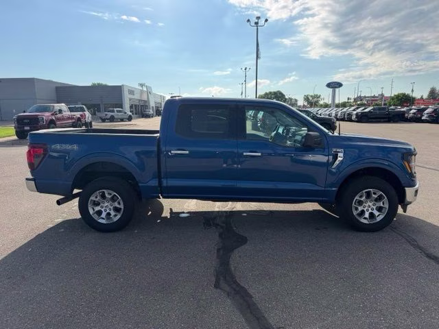 2025 Atlas Blue Metallic Ford F-150 XLT 4X4 Truck