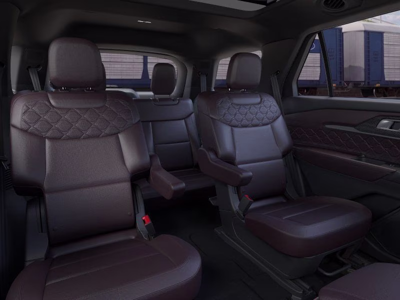 2026 Star White Metallic Tri-Coat Ford Explorer Platinum 4X4 SUV