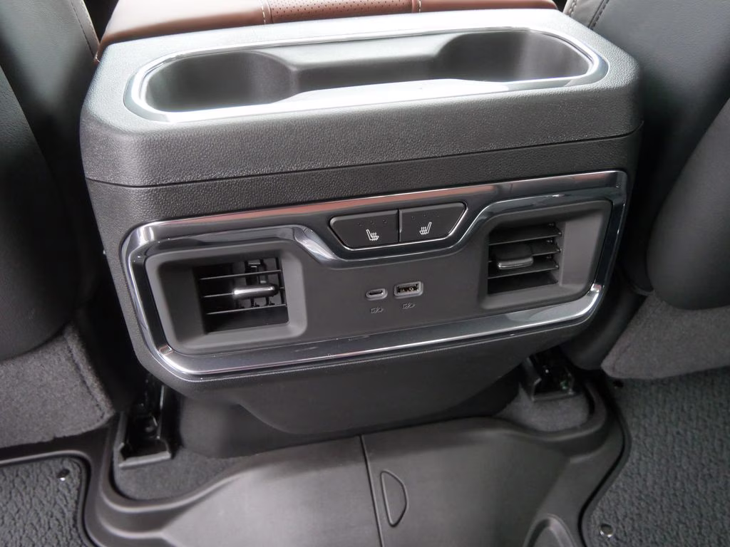 2026 Glacier White Tricoat GMC Sierra 1500 Denali Ultimate 4X4 Truck