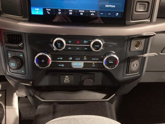 2025 Atlas Blue Metallic Ford F-150 XLT 4X4 Truck