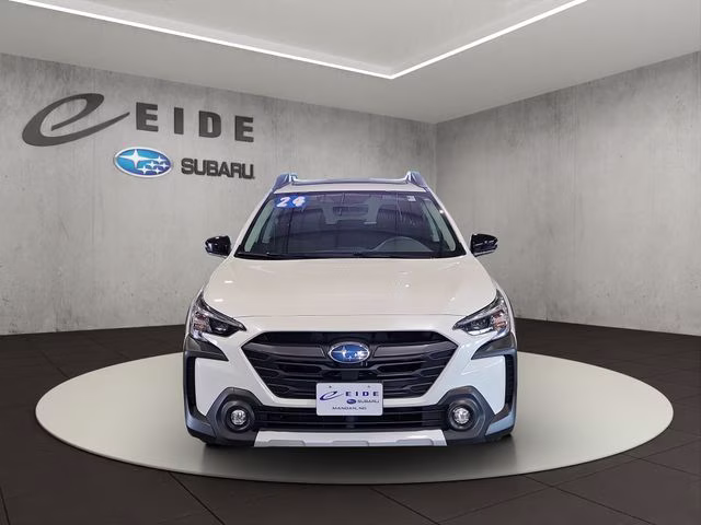 2024 Crystal White Pearl Subaru Outback Limited XT AWD SUV