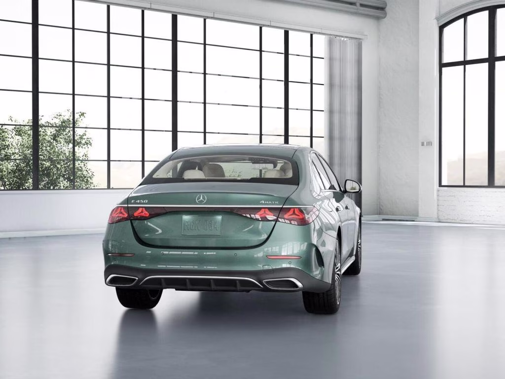 2026 Verde Mercedes-Benz E-Class E 450 AWD Sedan