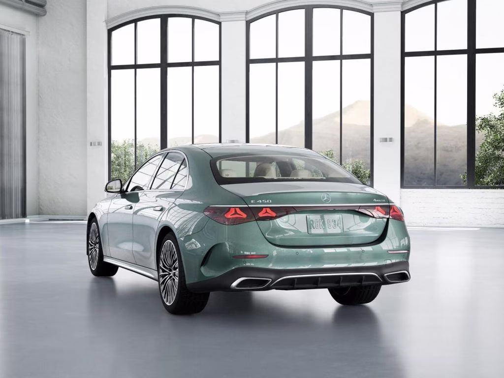 2026 Verde Mercedes-Benz E-Class E 450 AWD Sedan