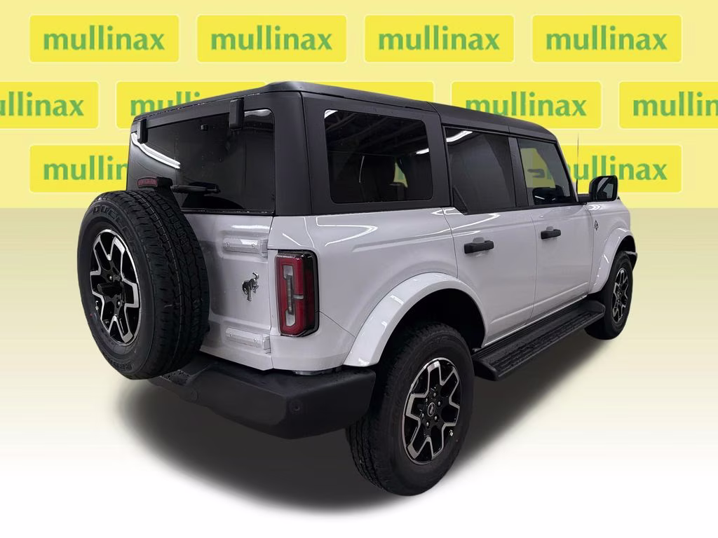 2026 OXFORD WHITE Ford Bronco Outer Banks 4X4 SUV