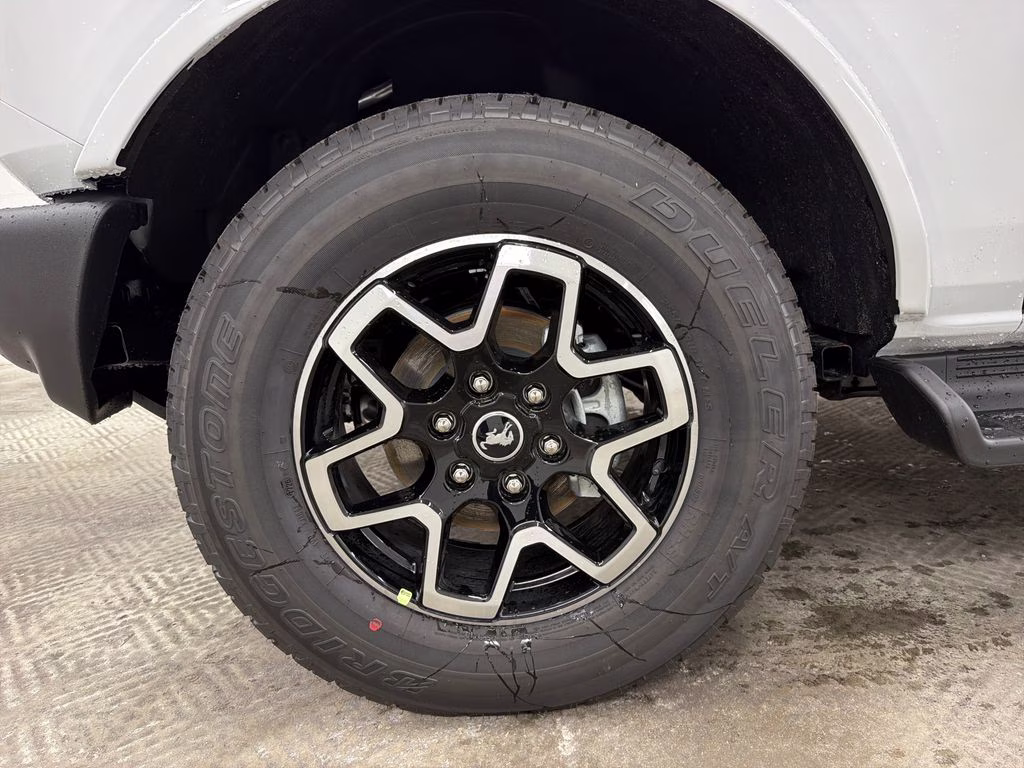 2026 OXFORD WHITE Ford Bronco Outer Banks 4X4 SUV