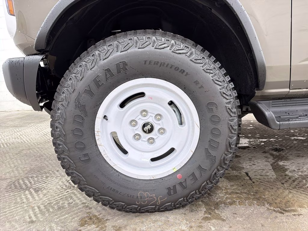 2026 MARSH GRAY Ford Bronco Heritage Edition 4X4 SUV