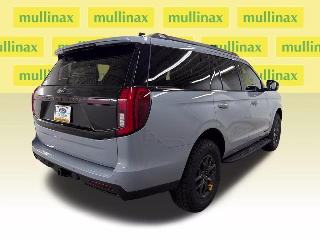2026 GLACIER GRAY TRI-COAT Ford Expedition Tremor 4X4 SUV