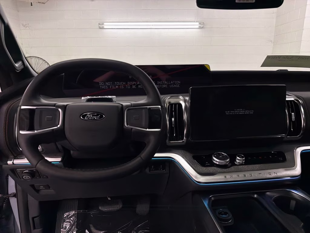 2026 GLACIER GRAY TRI-COAT Ford Expedition Tremor 4X4 SUV