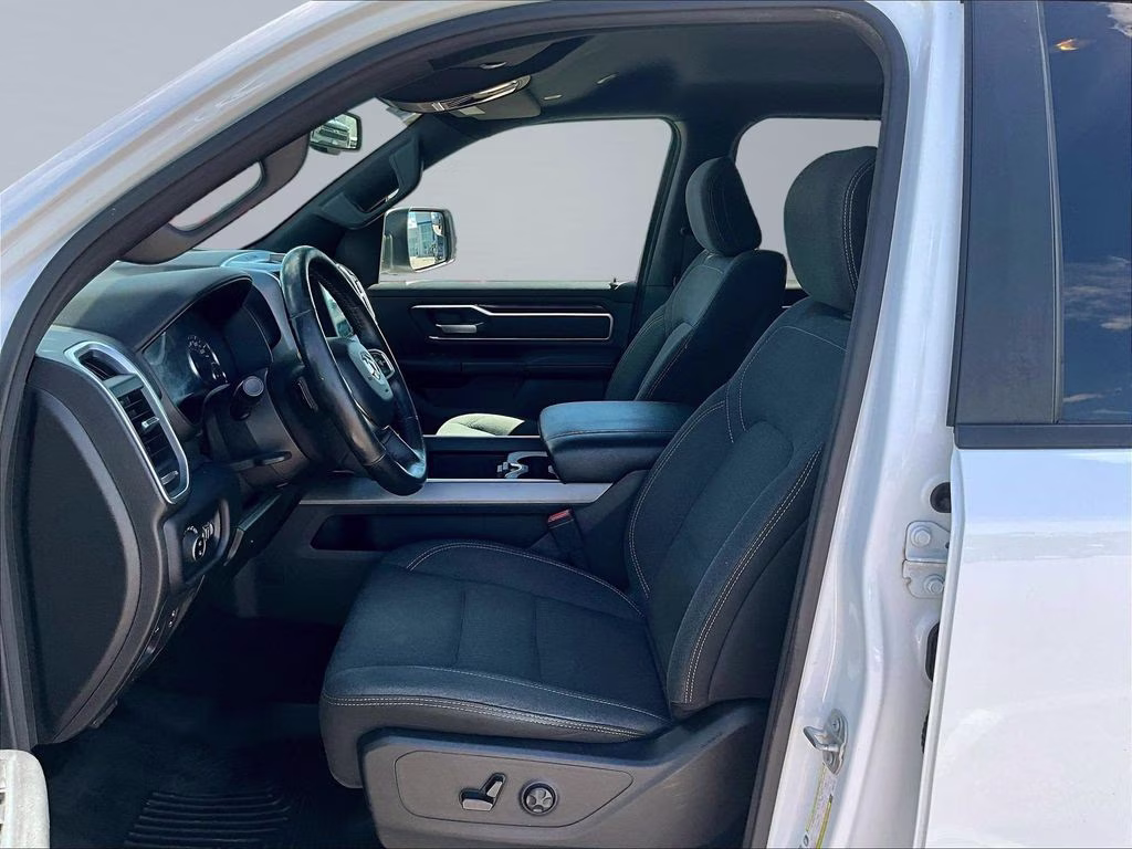 2019 Bright White Clearcoat Ram 1500 Big Horn/Lone Star 4X4 Truck