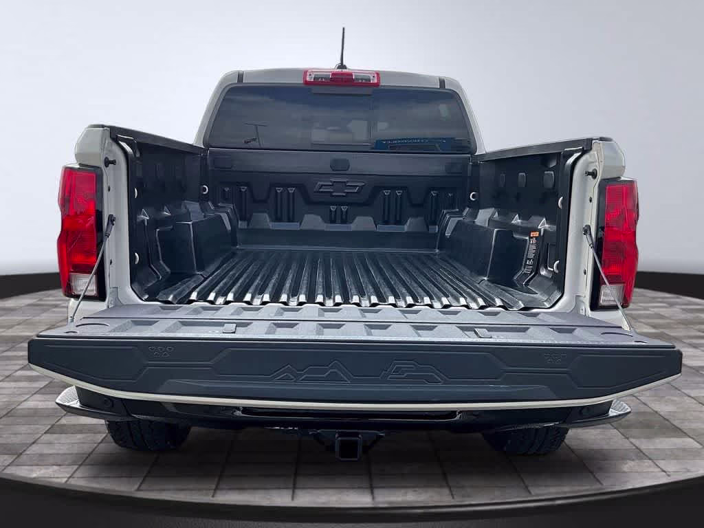 2026 White Sands Chevrolet Colorado 4WD Trail Boss 4X4 Truck