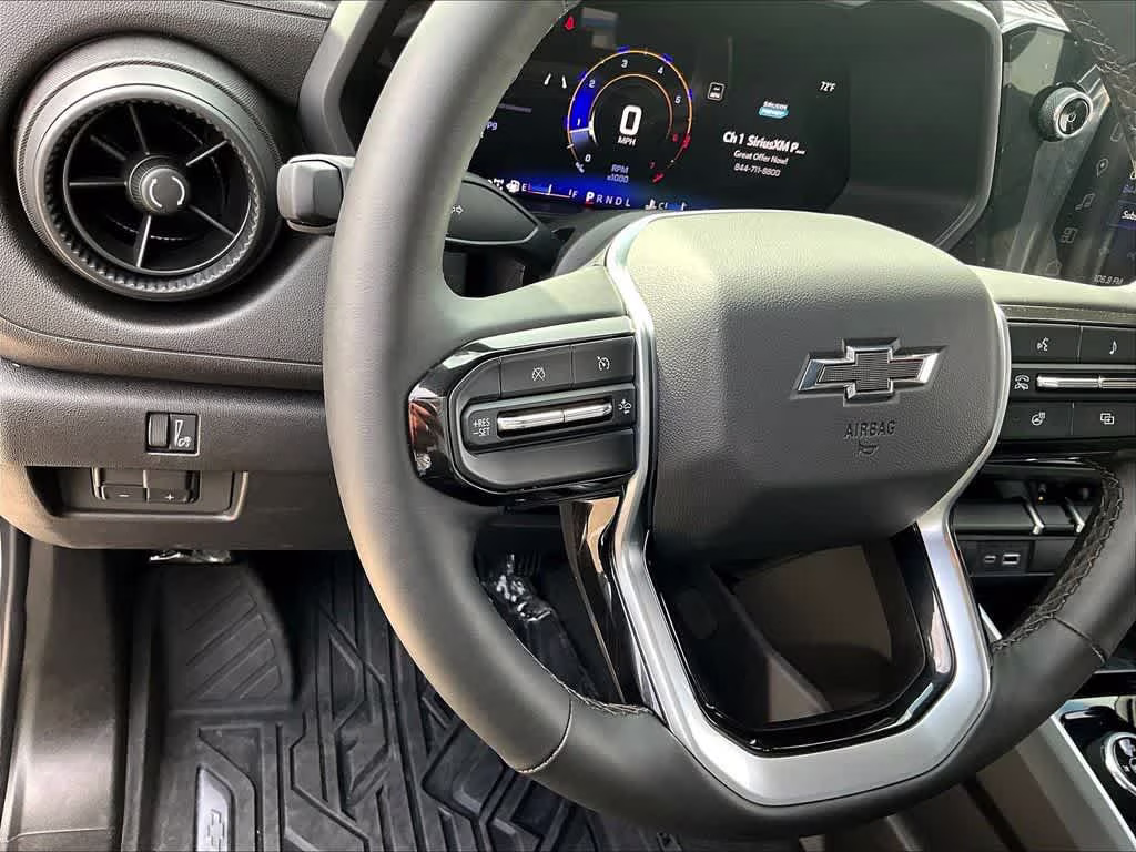 2026 White Sands Chevrolet Colorado 4WD Trail Boss 4X4 Truck