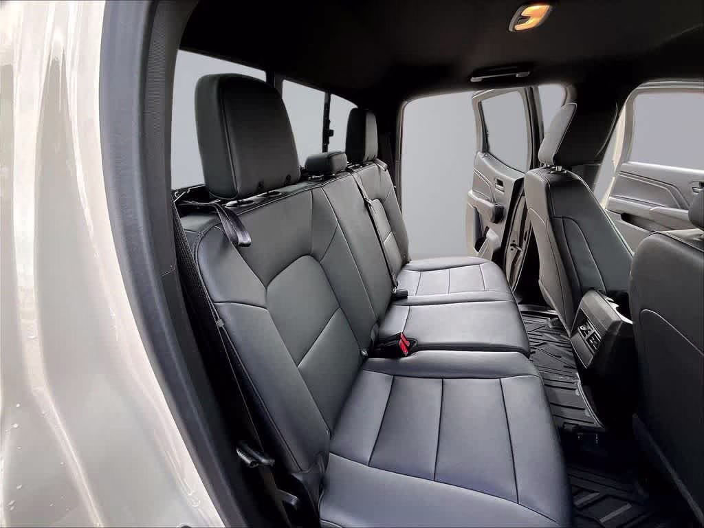 2026 White Sands Chevrolet Colorado 4WD Trail Boss 4X4 Truck
