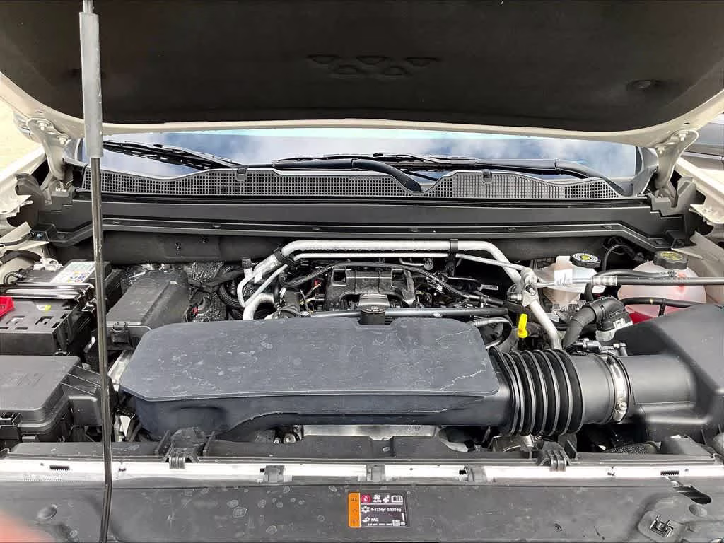 2026 White Sands Chevrolet Colorado 4WD Trail Boss 4X4 Truck