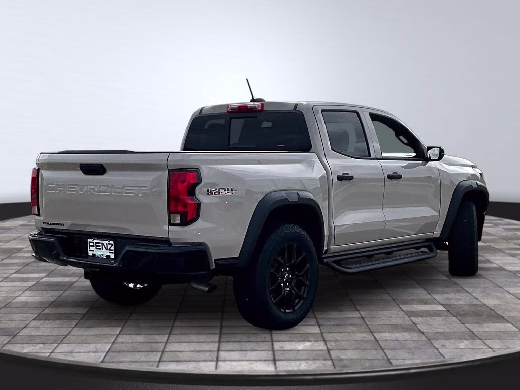 2026 White Sands Chevrolet Colorado Trail Boss 4X4 Truck