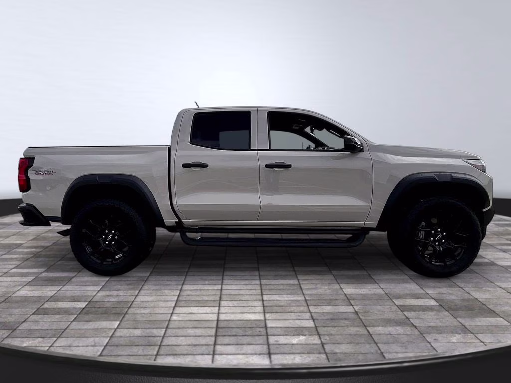 2026 White Sands Chevrolet Colorado Trail Boss 4X4 Truck