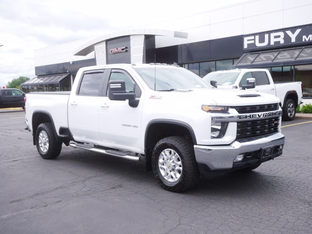 2023 Summit White Chevrolet Silverado 3500HD LT 4X4 Truck