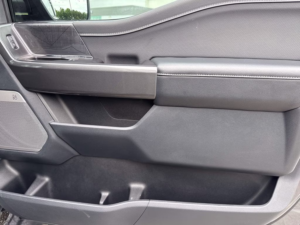 2023 Carbonized Gray Metallic Ford F-150 XLT 4X4 Truck