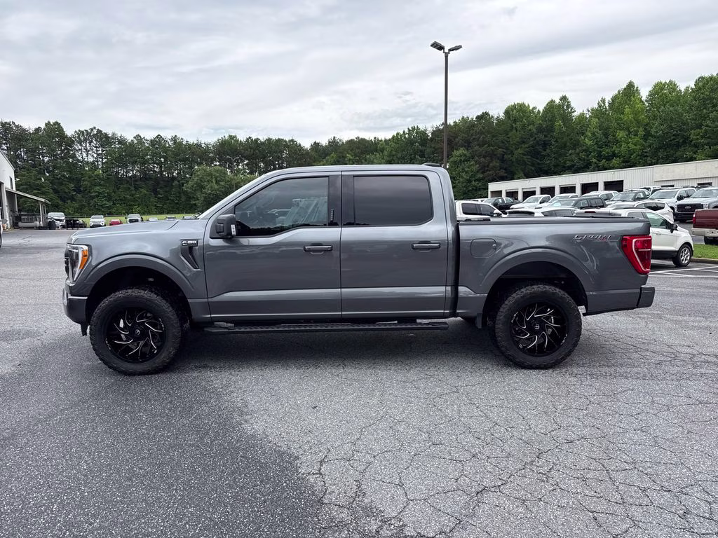 2023 Carbonized Gray Metallic Ford F-150 XLT 4X4 Truck