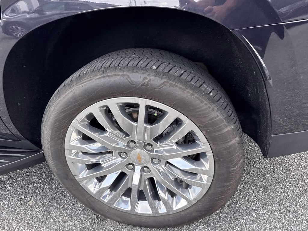 2025 Dark Ash Metallic Chevrolet Tahoe Premier 4X4 SUV