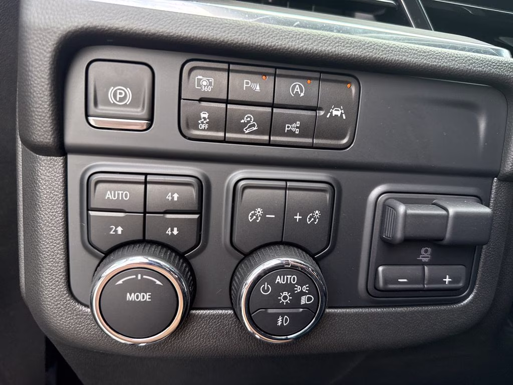 2025 Dark Ash Metallic Chevrolet Tahoe Premier 4X4 SUV