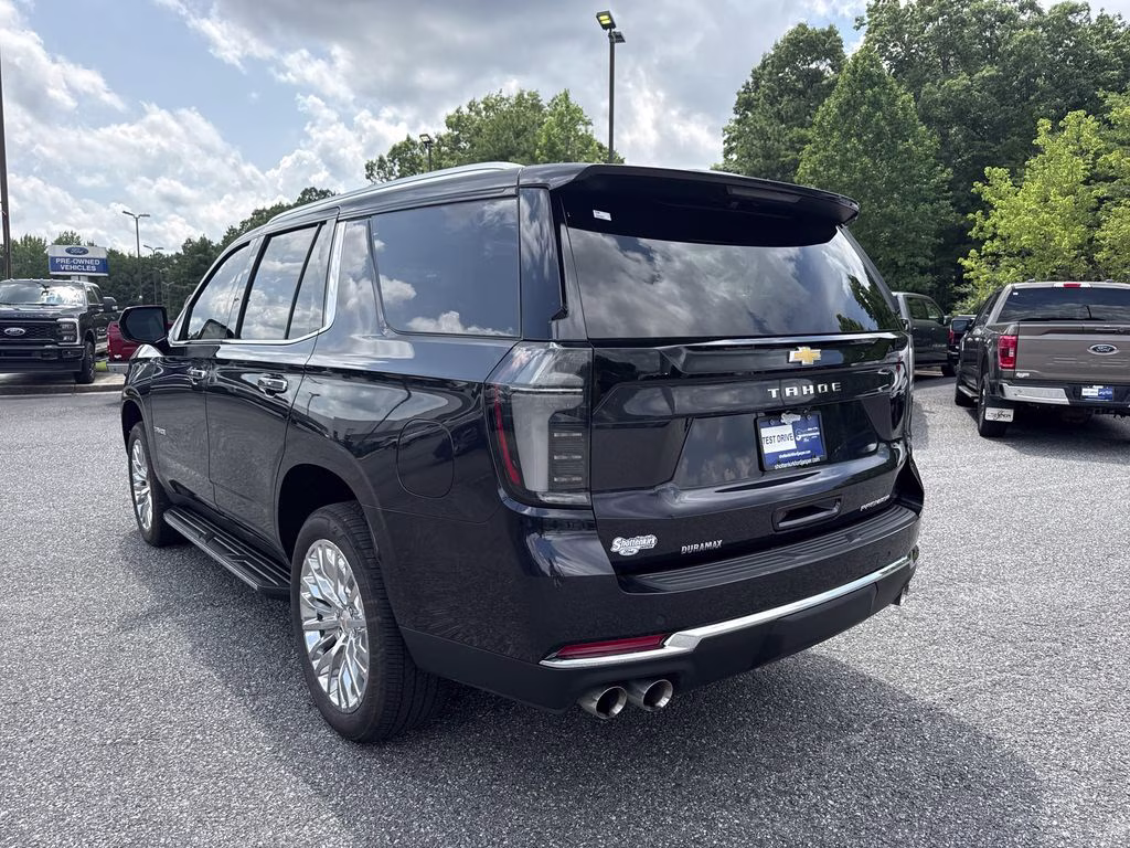 2025 Dark Ash Metallic Chevrolet Tahoe Premier 4X4 SUV