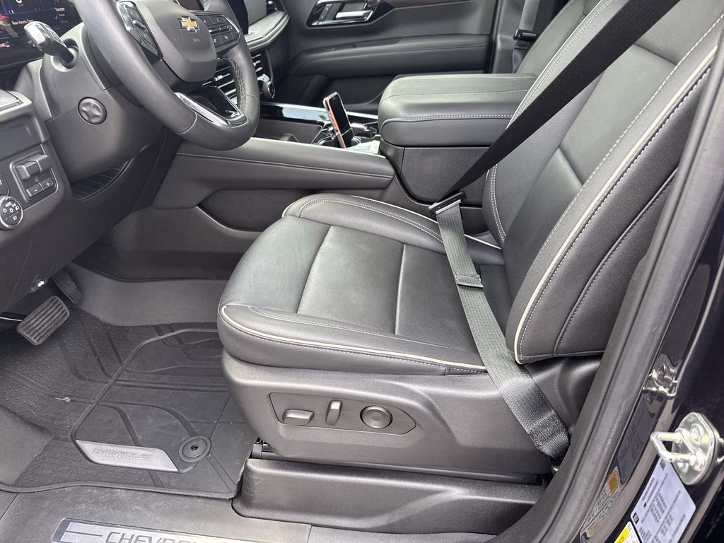 2025 Dark Ash Metallic Chevrolet Tahoe Premier 4X4 SUV