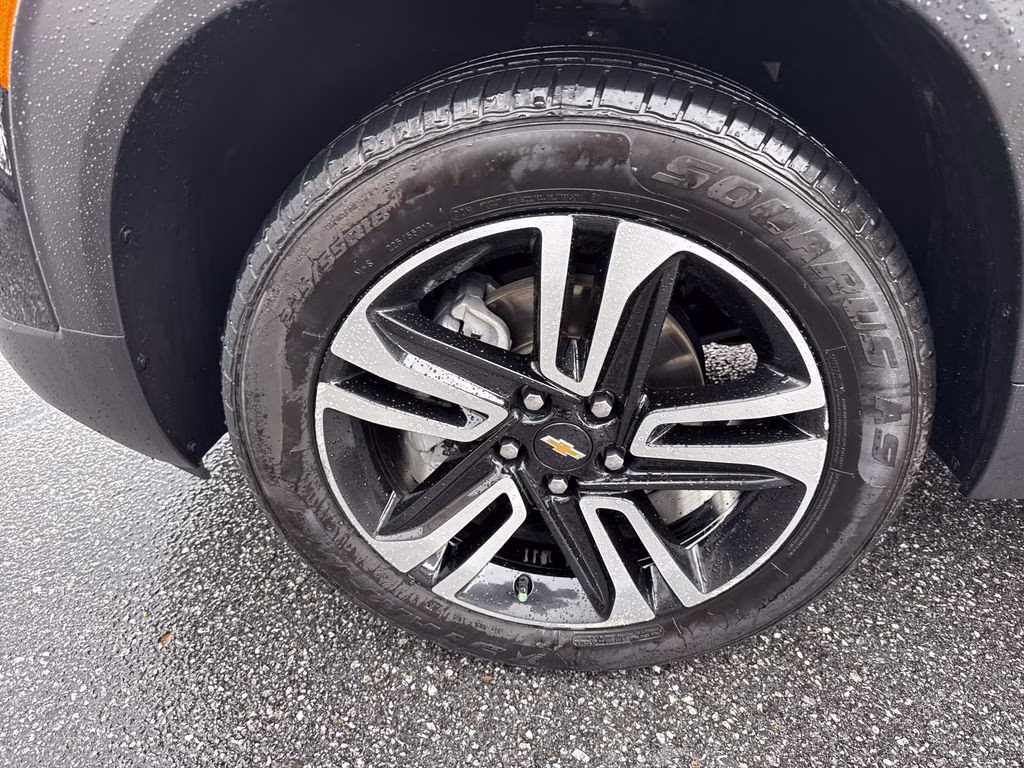 2023 Mosaic Black Metallic Chevrolet Trailblazer LT AWD SUV