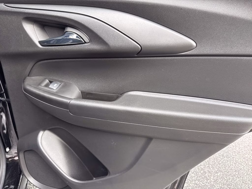 2023 Mosaic Black Metallic Chevrolet Trailblazer LT AWD SUV