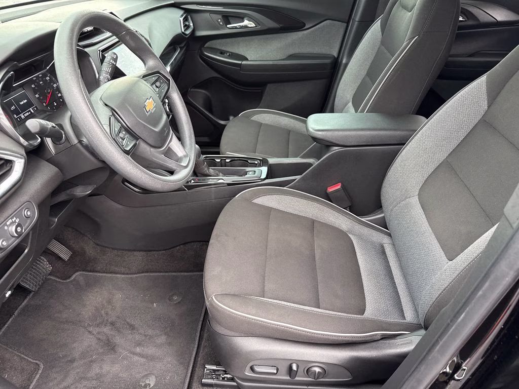 2023 Mosaic Black Metallic Chevrolet Trailblazer LT AWD SUV