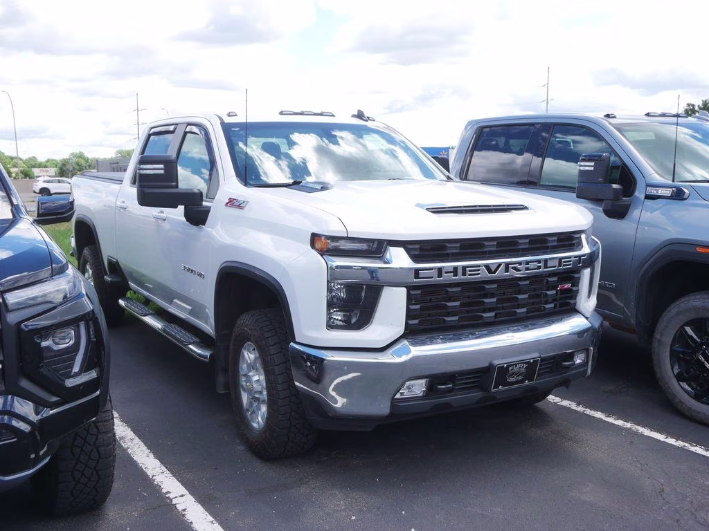 2023 Summit White Chevrolet Silverado 3500HD LT 4X4 Truck