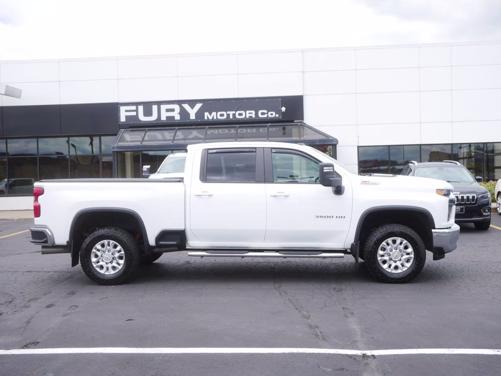2023 Summit White Chevrolet Silverado 3500HD LT 4X4 Truck