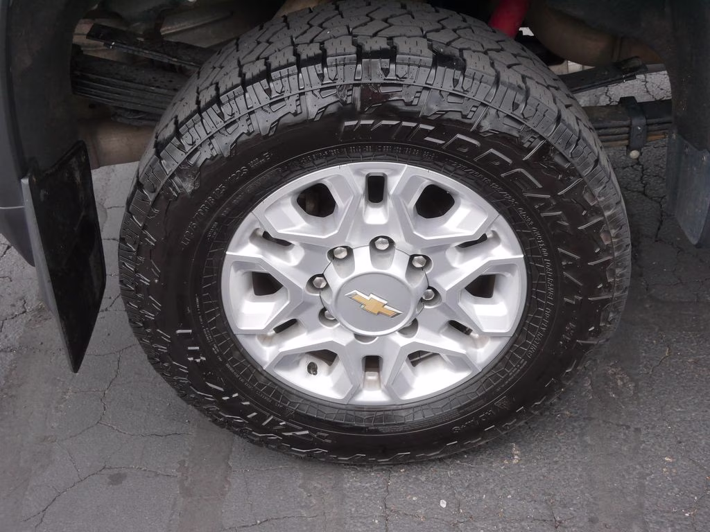 2023 Summit White Chevrolet Silverado 3500HD LT 4X4 Truck
