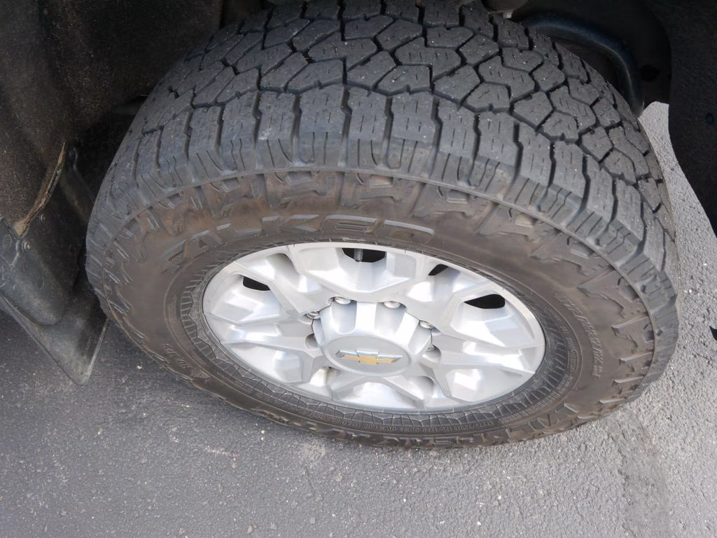 2023 Summit White Chevrolet Silverado 3500HD LT 4X4 Truck