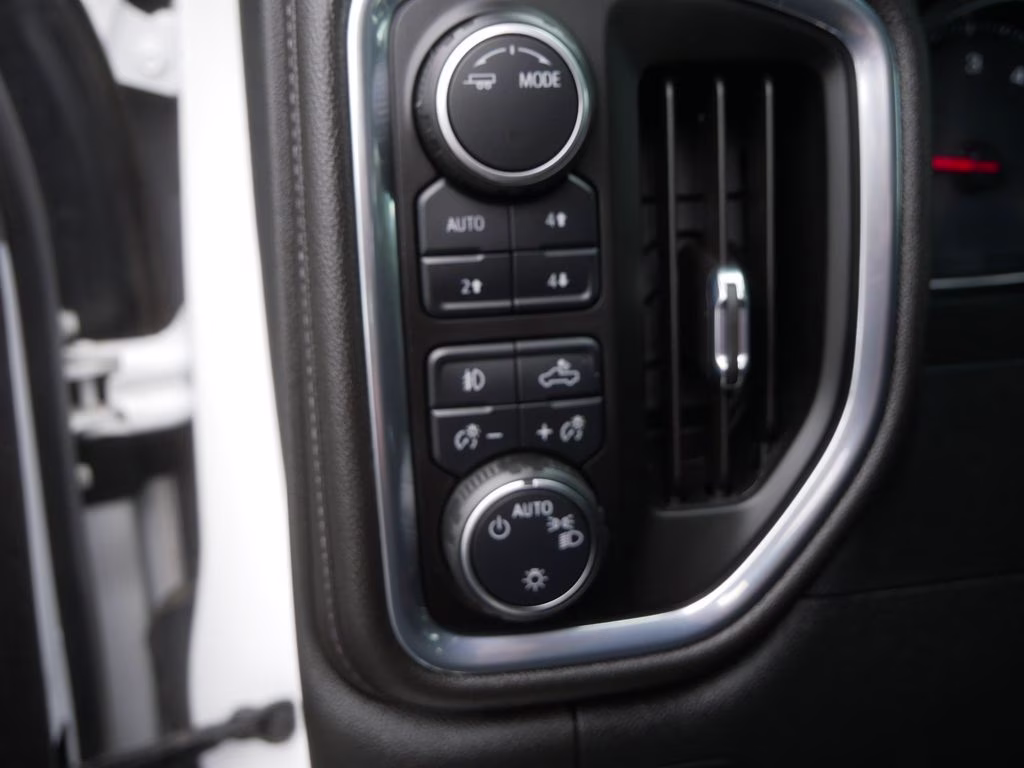 2023 Summit White Chevrolet Silverado 3500HD LT 4X4 Truck