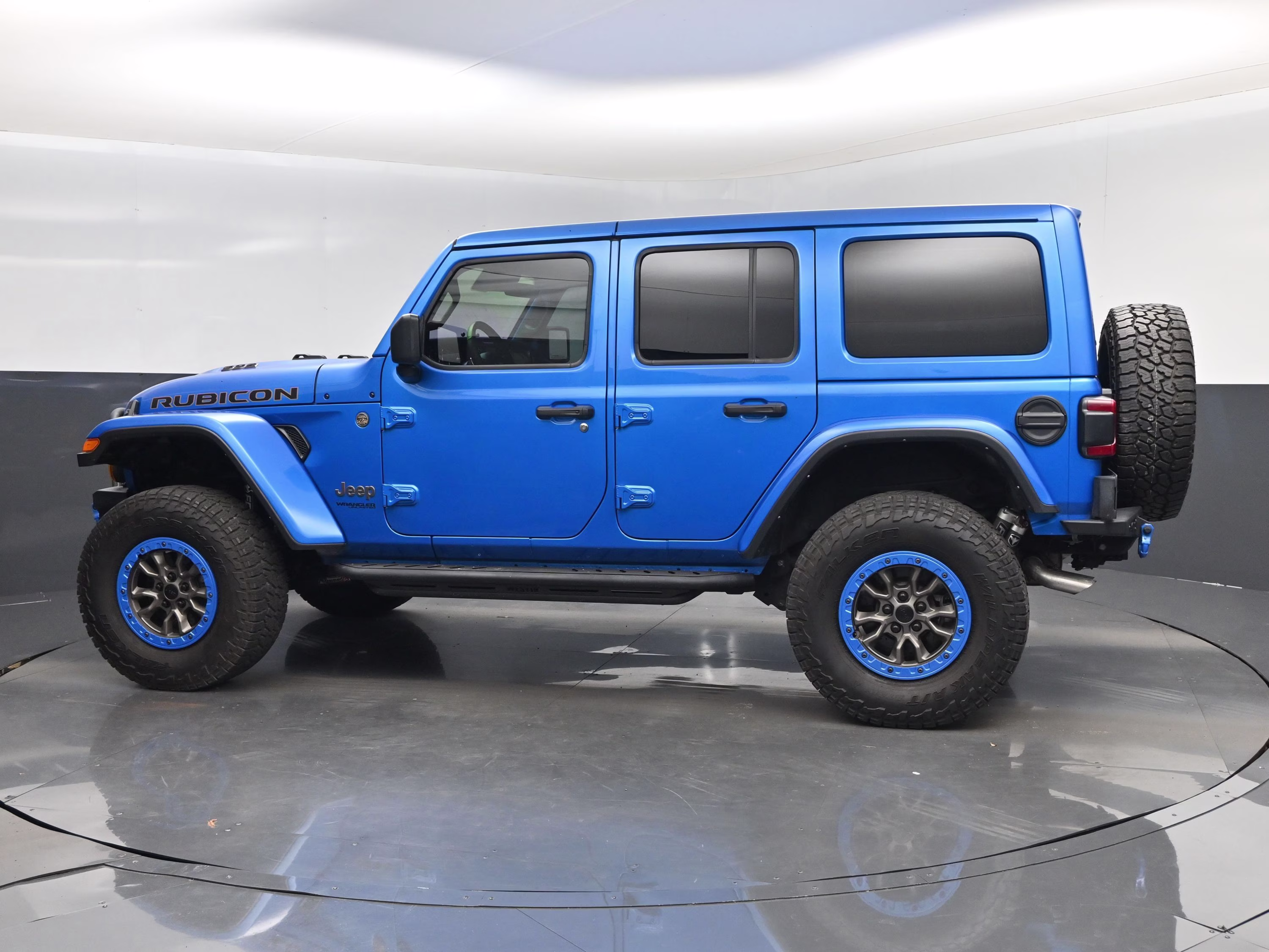 2022 Hydro Blue Pearl Coat Jeep Wrangler Unlimited Rubicon 392 4X4 SUV