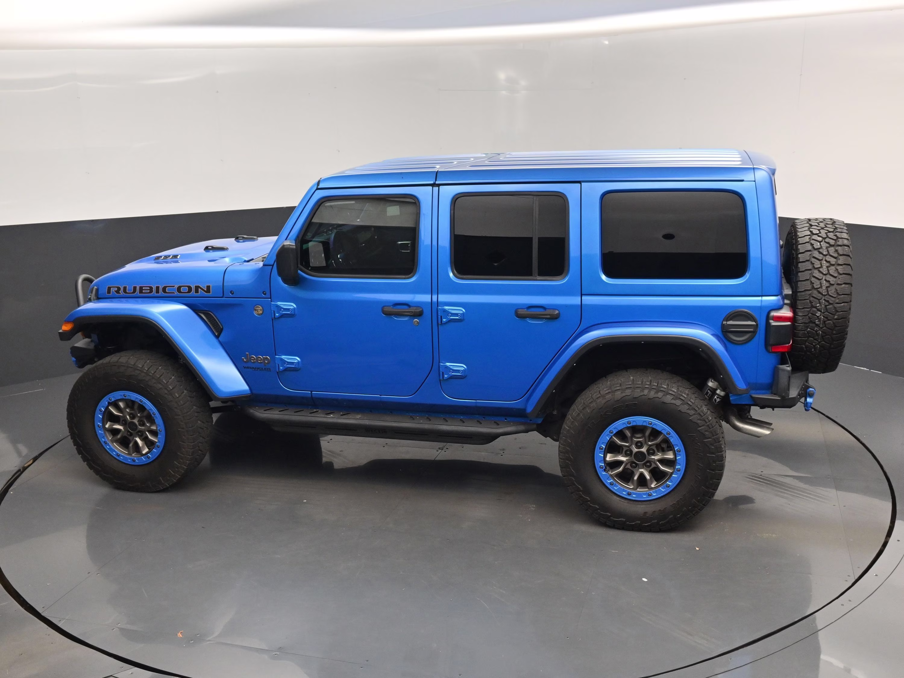 2022 Hydro Blue Pearl Coat Jeep Wrangler Unlimited Rubicon 392 4X4 SUV