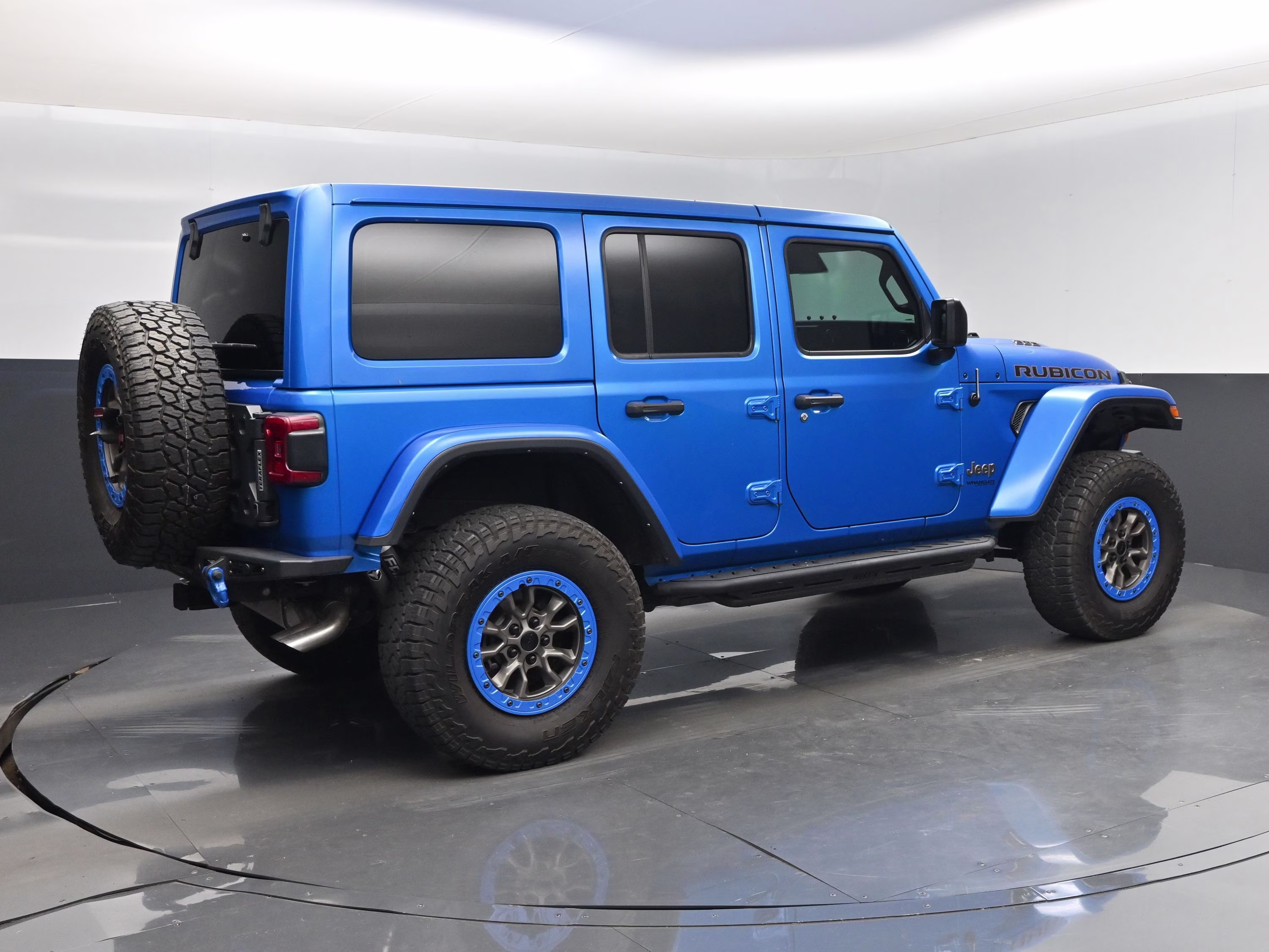 2022 Hydro Blue Pearl Coat Jeep Wrangler Unlimited Rubicon 392 4X4 SUV