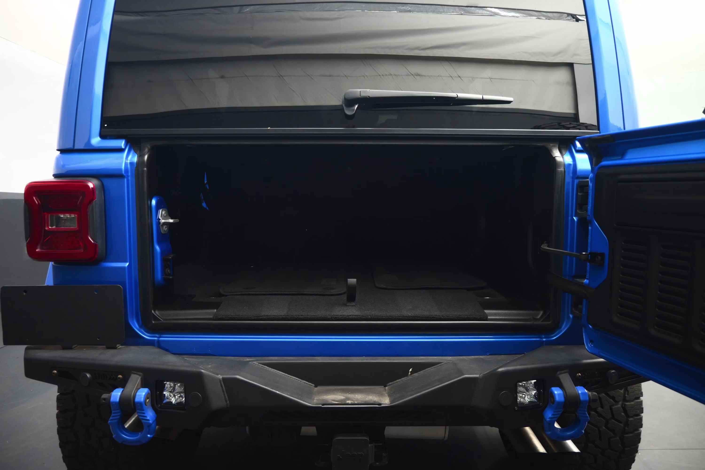 2022 Hydro Blue Pearl Coat Jeep Wrangler Unlimited Rubicon 392 4X4 SUV