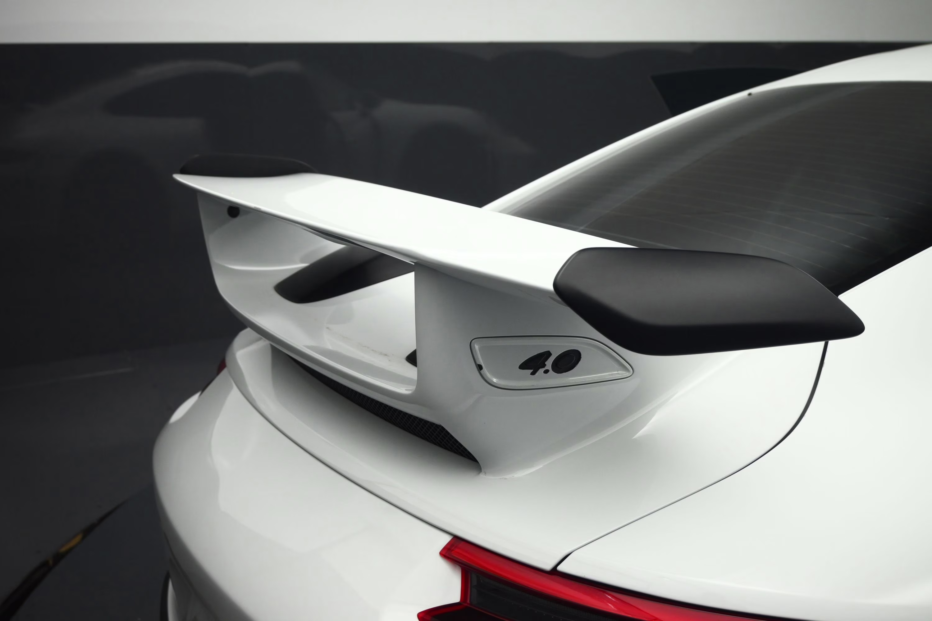 2018 White Porsche 911 GT3 RWD Coupe
