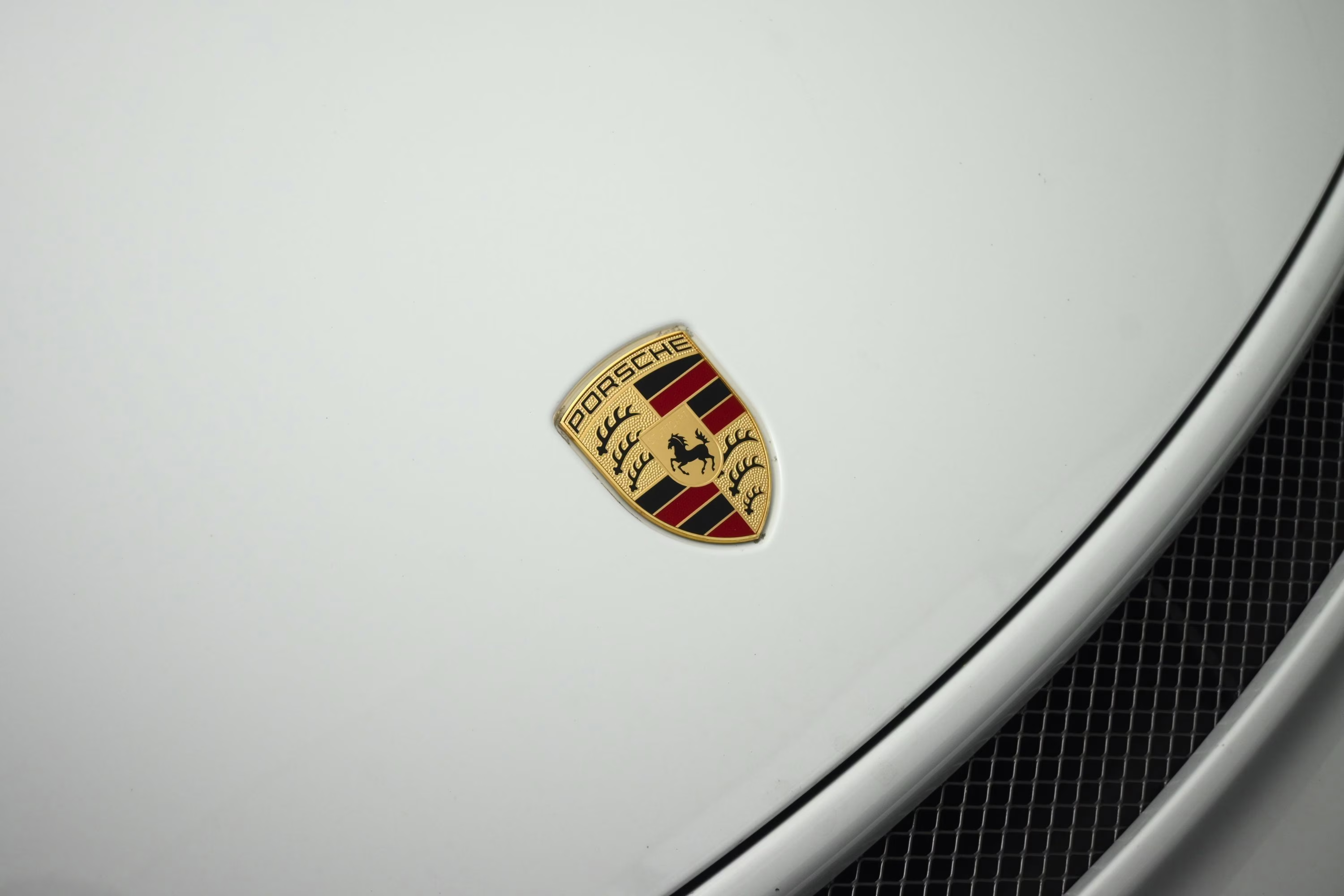 2018 White Porsche 911 GT3 RWD Coupe
