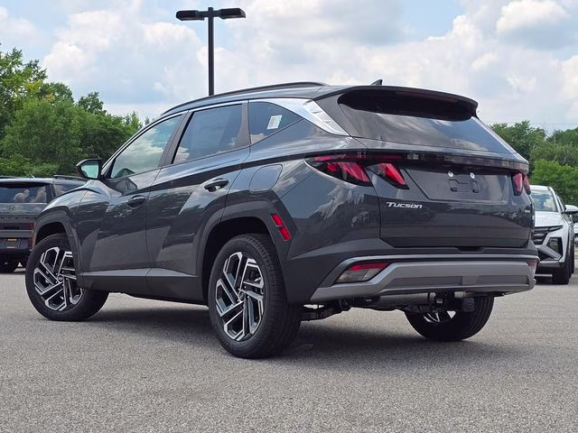 2026 Ecotronic Gray Hyundai Tucson SEL Plus AWD SUV