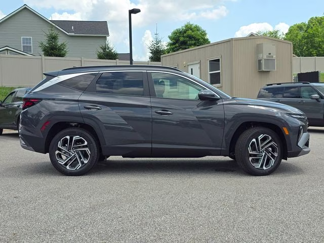 2026 Ecotronic Gray Hyundai Tucson SEL Plus AWD SUV