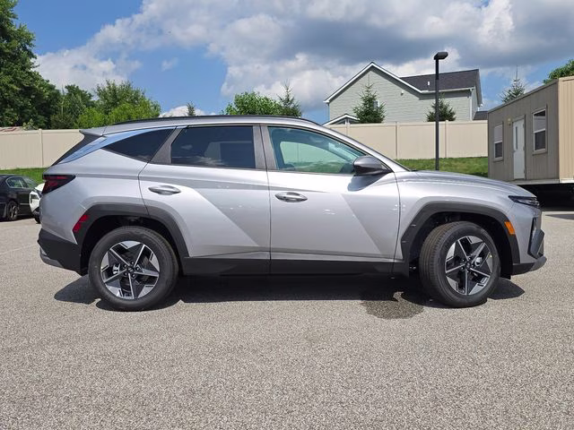 2026 Shimmering Silver Hyundai Tucson Hybrid SEL AWD SUV