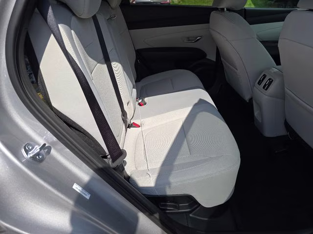 2026 Shimmering Silver Hyundai Tucson Hybrid SEL AWD SUV